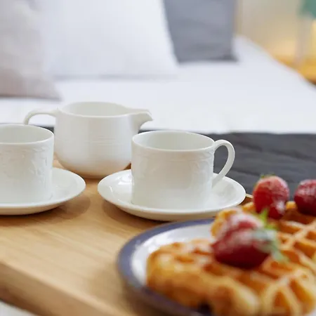 Apartamento Host Wise - Flat W Free Private Parking - Bright & Cozy Oporto